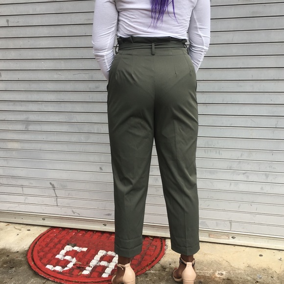 SOLD.    Papers bag waisted tapered legs - Picture 8 of 8